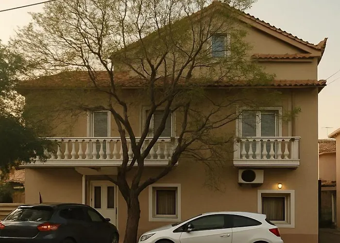 Efi's House Casa de Férias